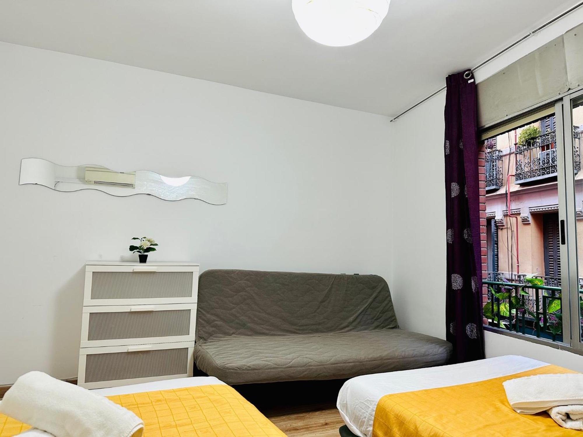 Punta Me Rooms In The Best Location Of Madrid Downtown Extérieur photo