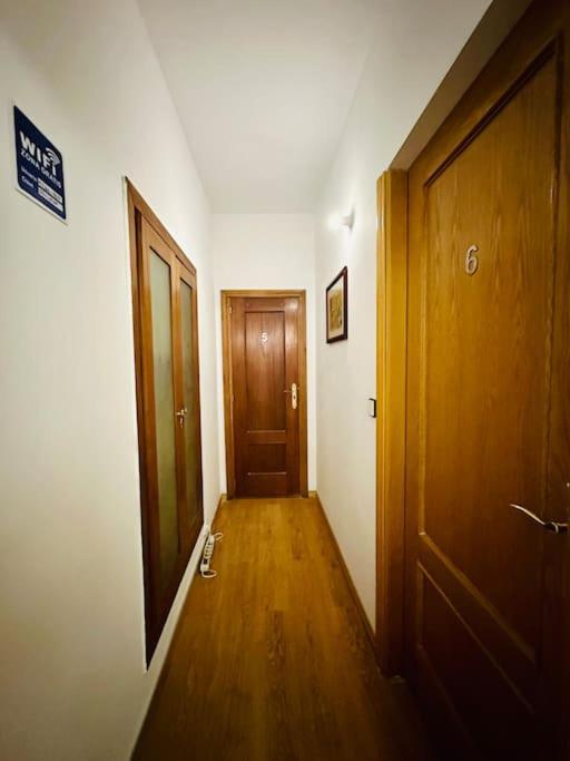 Punta Me Rooms In The Best Location Of Madrid Downtown Extérieur photo