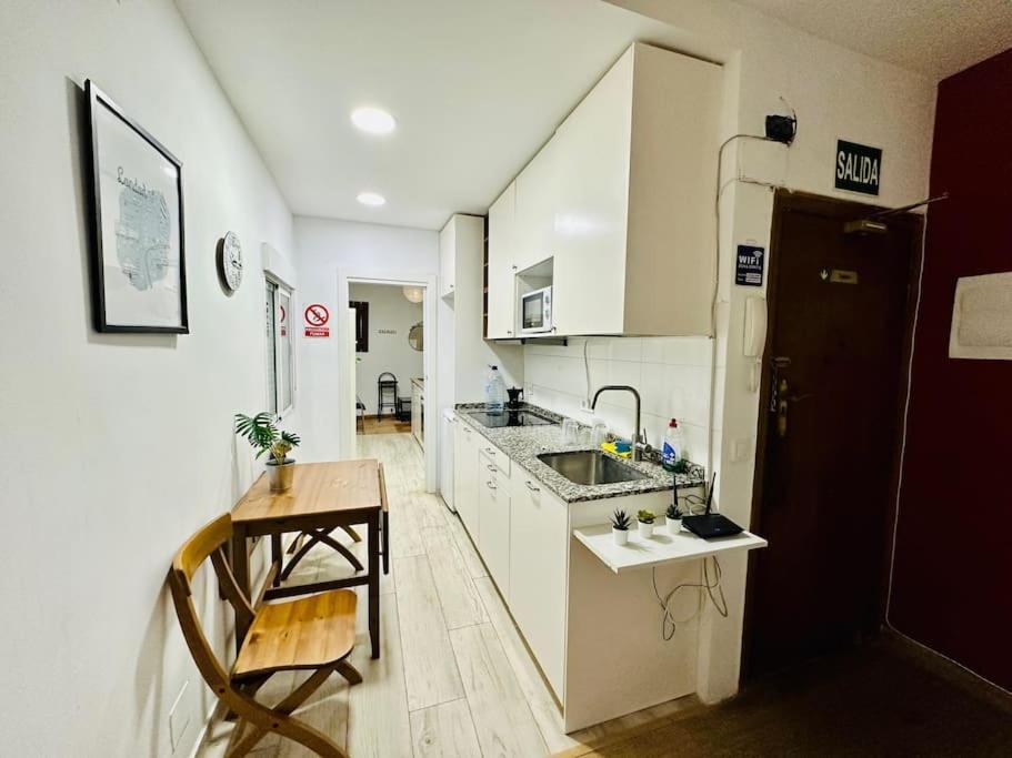 Punta Me Rooms In The Best Location Of Madrid Downtown Extérieur photo